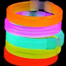 Cargar imagen en el visor de la galería, Glow Bracelete - Brazalete Luminoso Neón 300pzas