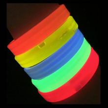 Cargar imagen en el visor de la galería, Glow Bracelete - Brazalete Luminoso Neón 50pzas
