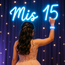 Cargar imagen en el visor de la galería, Pulseras Led Magnéticas Audiorítmicas 100pzas