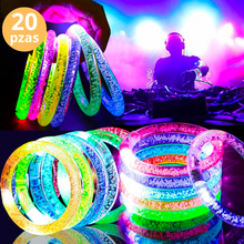 Cargar imagen en el visor de la galería, COSMO PACK 110pzas- Paquete de artículos luminosos para fiestas - Incluye 50 pulseras neón, 20 anillos led, 20 lentes led y 20 pulseras led