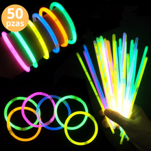 Cargar imagen en el visor de la galería, RADIANT PACK 80pzas- Paquete de artículos luminosos para fiestas - Incluye 50 pulseras neón, 10 anillos led, 10 lentes led y 10 pulseras led
