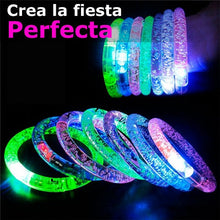 Cargar imagen en el visor de la galería, Pulseras con luces led 50pzas