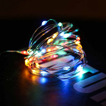 Cargar imagen en el visor de la galería, Series de luces led de alambre con corcho 2mts multicolor de pilas 3pzas
