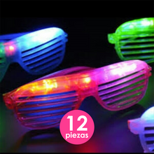 Cargar imagen en el visor de la galería, Paquete Fiesta Luminosa Foco Led Giratorio Lentes Led Pulseras Neon 44 pzs