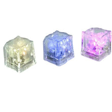 Cargar imagen en el visor de la galería, Hielo con luz led 12pzas