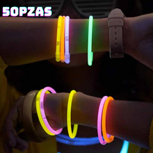 Cargar imagen en el visor de la galería, MEGA PACK 169pzas- Paquete de artículos luminosos para fiestas - 12 manitas led aplaudidoras, 12 anillos led, 12 pulseras led, 12 lentes led, 12 pop tubes led, 12 varitas de fibra óptica led, 12 vasos desechables led, 50 pulseras neón, 35 brazaletes neón
