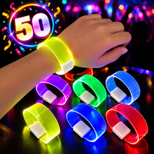 Cargar imagen en el visor de la galería, Pulseras Led Magnéticas Audiorítmicas 50pzas
